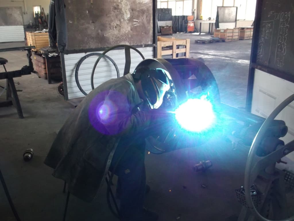 Weld-Heg slider 1